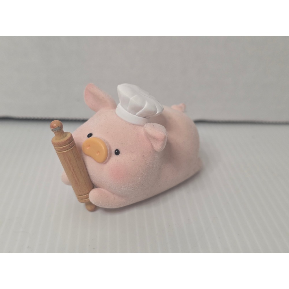 52Toys Lulu Pig Flocked Figure‎ Small Pink Fair Pigchelin Restaurant Chef